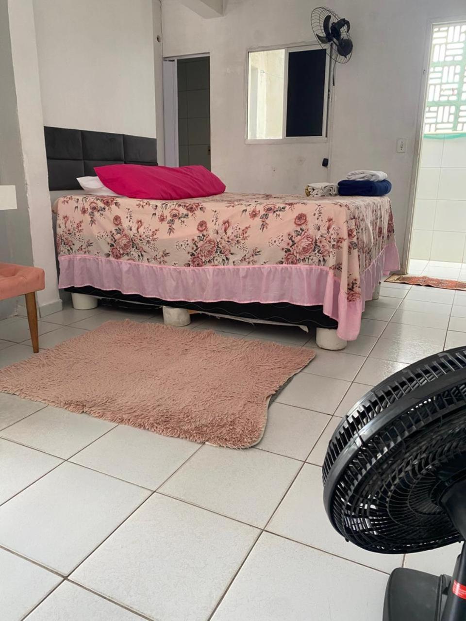 Apartamento Zona Norte Local So Pra Cama De Casal E De Solteiro Micro-ondas *